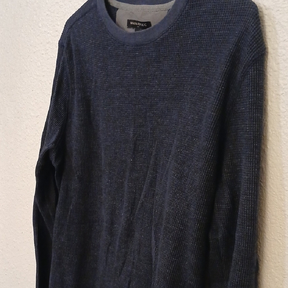 "Make Offer" Banana Republic Gray Long Sleeve Top - Picture 3 of 4